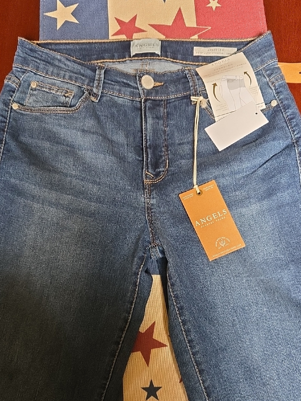 Angel's Forever Young Women's Signature Crop Jeans - Picture 10 of 12